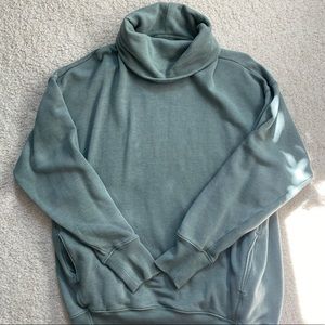 Aerie turtleneck sweatshirt